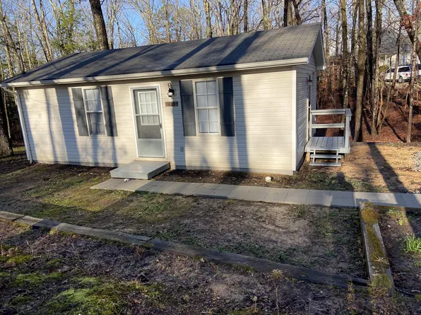 1133 Phillips Dr, Henderson, TN 38340