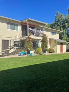 Rogers Ln, Gilroy, CA, 95020