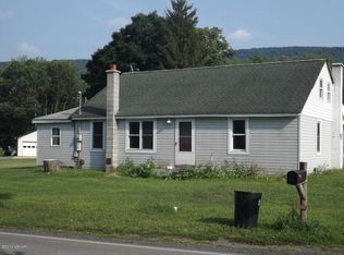 512 Furnace Rd, Mill Hall, PA 17751