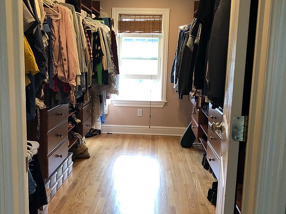 3rd image of 18 Rosalind Ave