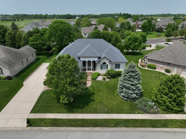 4616 Hickory Wood Row, Greenwood, IN 46143