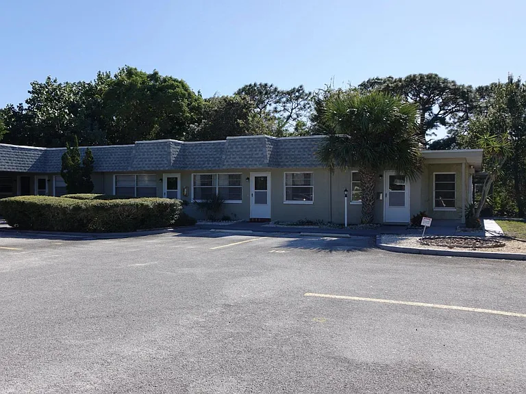 1719 Gulf Rd #3 — Photo 4