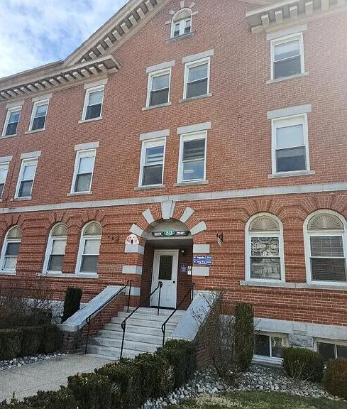 223 Meadow Street — Photo 2
