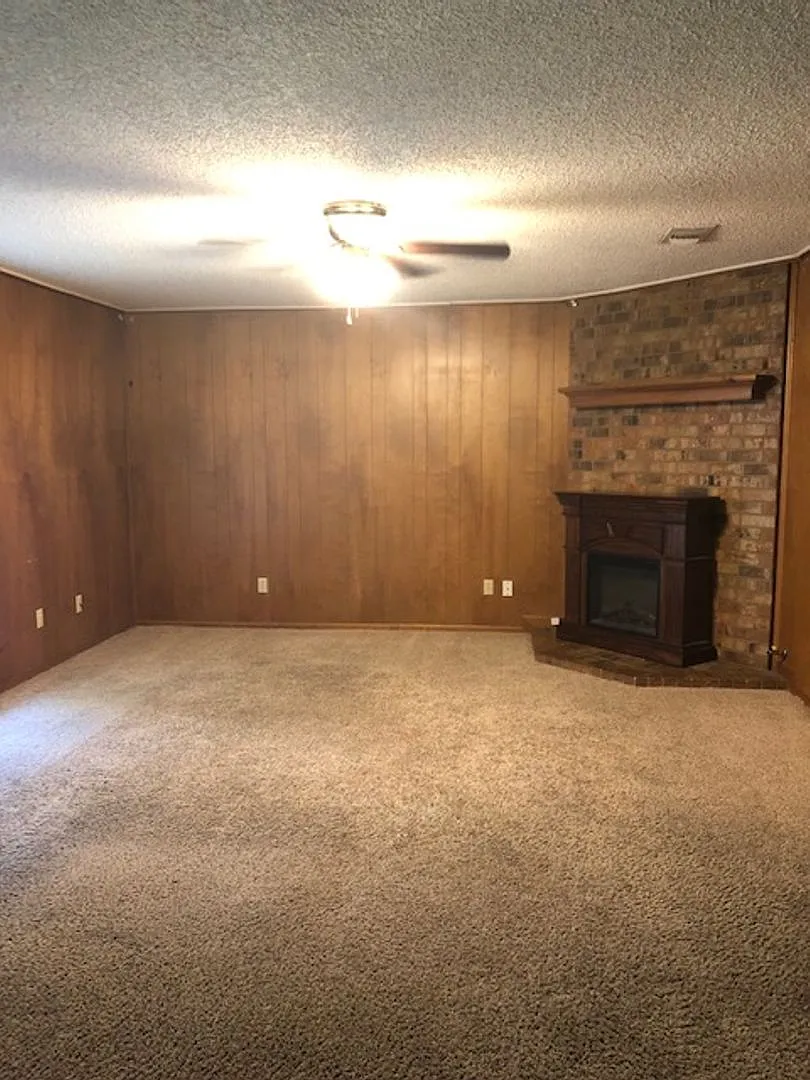 1208 Alpine - House — Photo 2