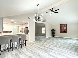 11922 Sea Shore Dr, Houston, TX 77072