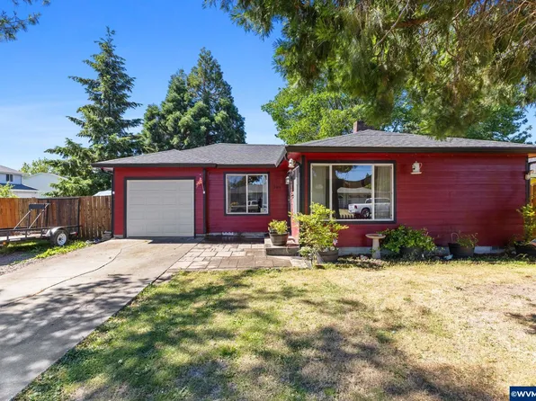 389 Ackerman St E, Monmouth, OR 97361
