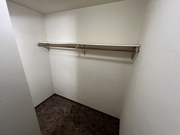 5th image of 1122 State St