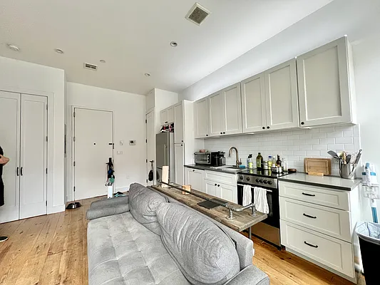 Rented by MADEHOME | media 2