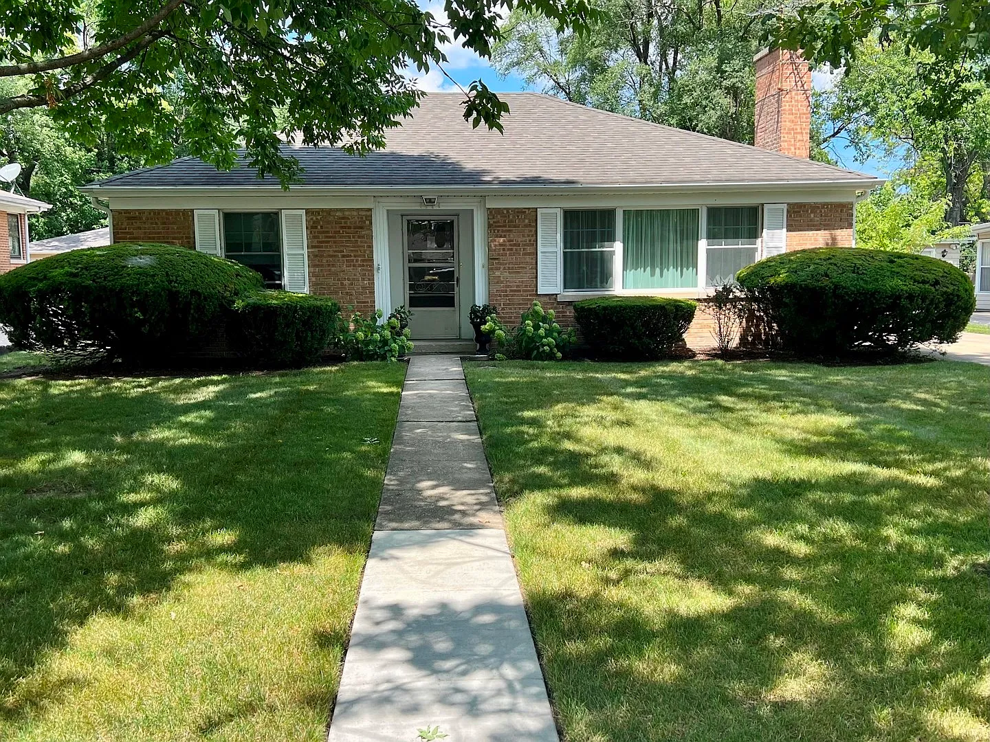 2246 Covert Rd photo 1