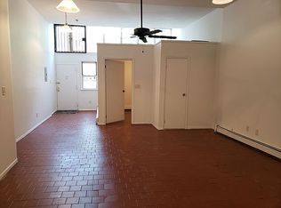 155 Manhattan Ave #1F, Brooklyn, NY 11206