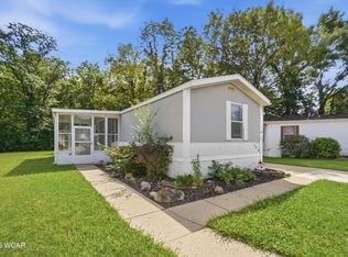 106 Deercreek Cir, Lima, OH 45804