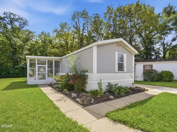 106 Deercreek Cir, Lima, OH 45804