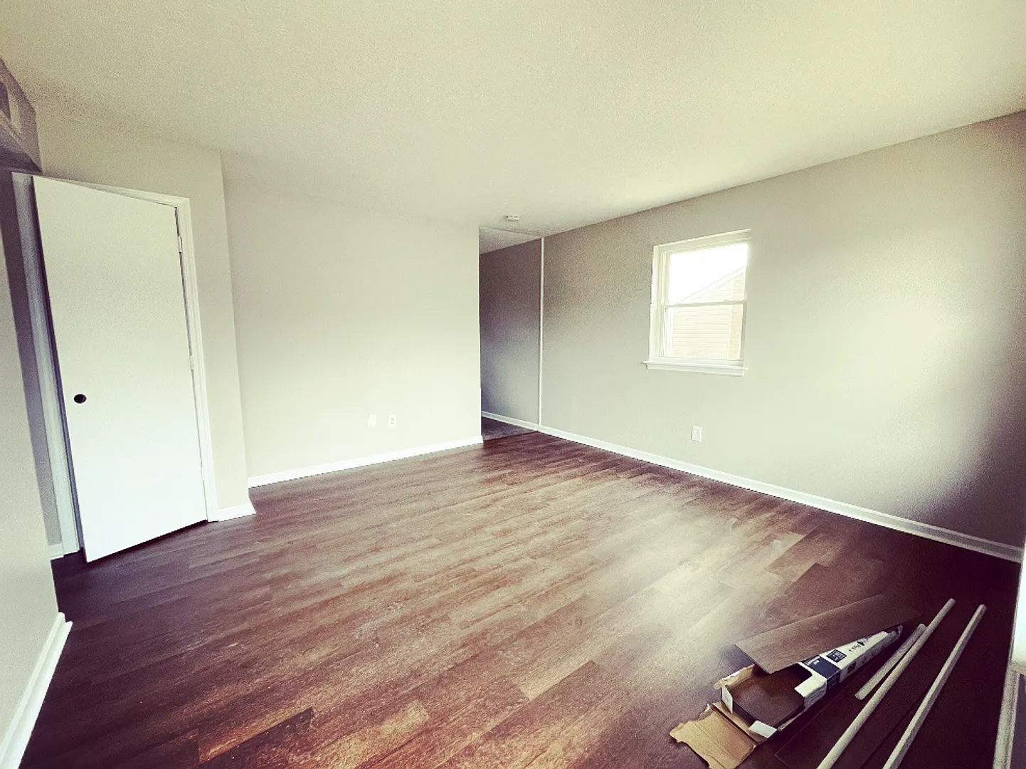 Charming All-Brick Ranch in Okolona! — Photo 2