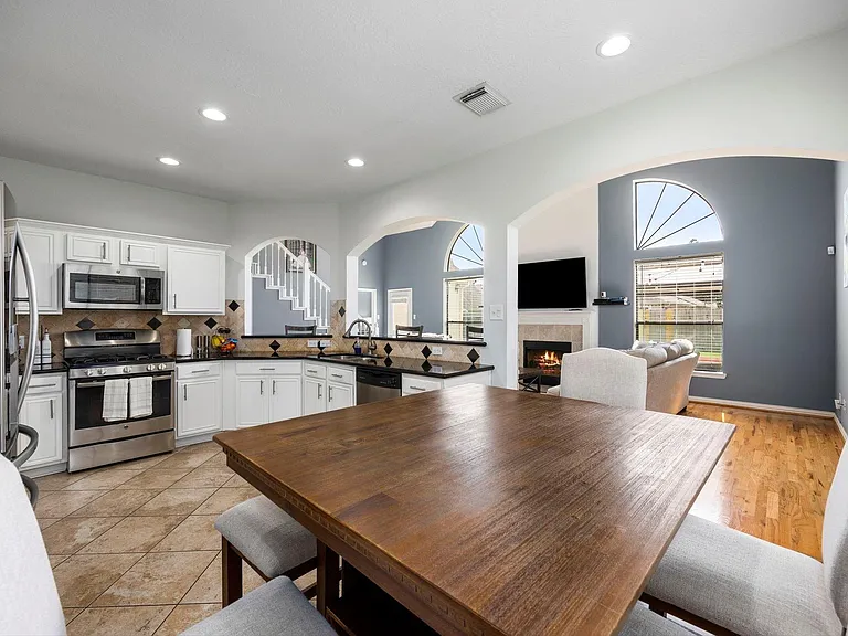 16315 Scotch Hollow Ln — Photo 18
