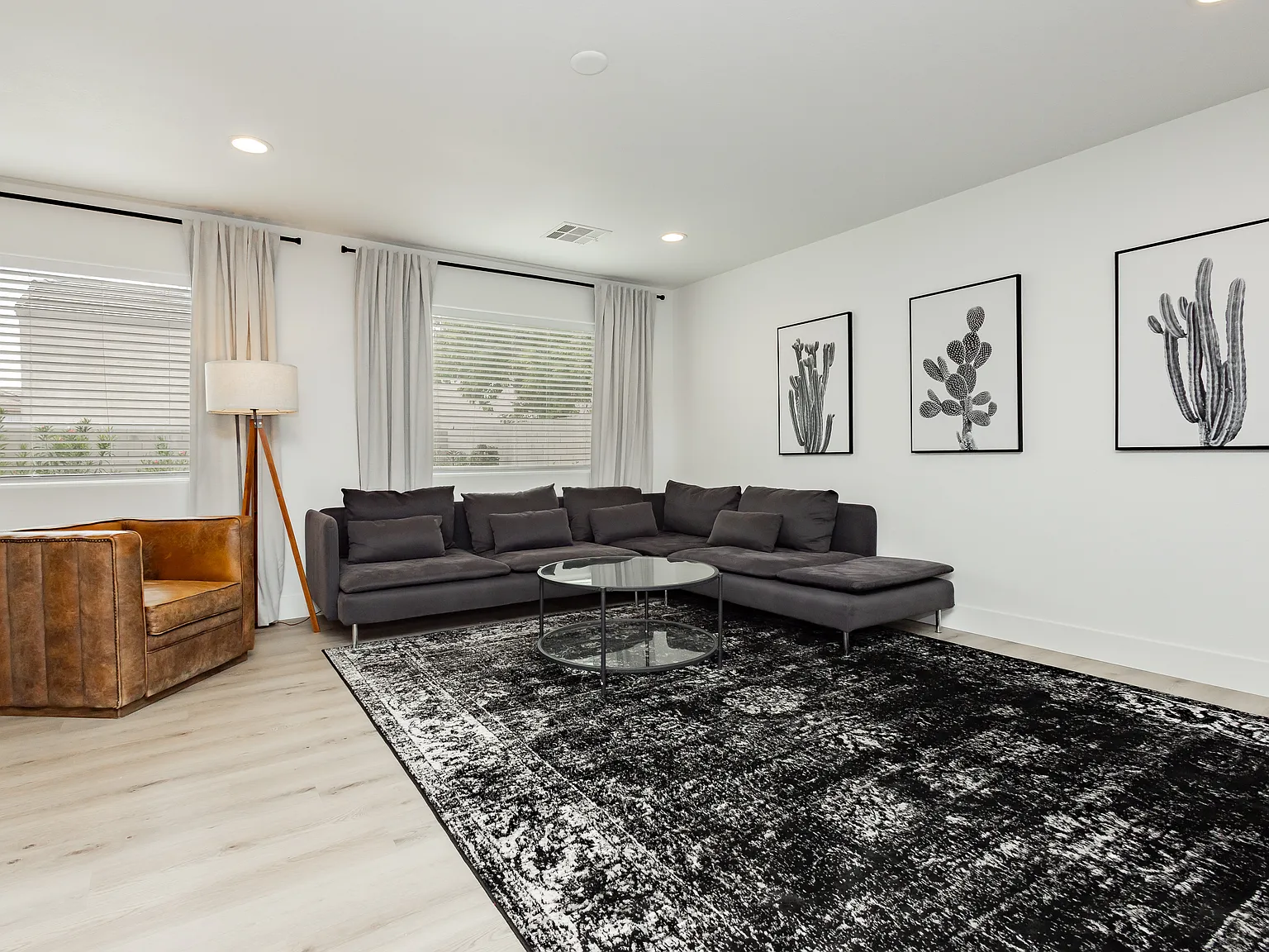 5505 Eagle Cove Ave — Photo 4