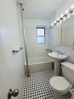 Rented by Corcoran | media 11