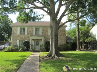 2015 Briarstem Dr, Houston, TX 77077