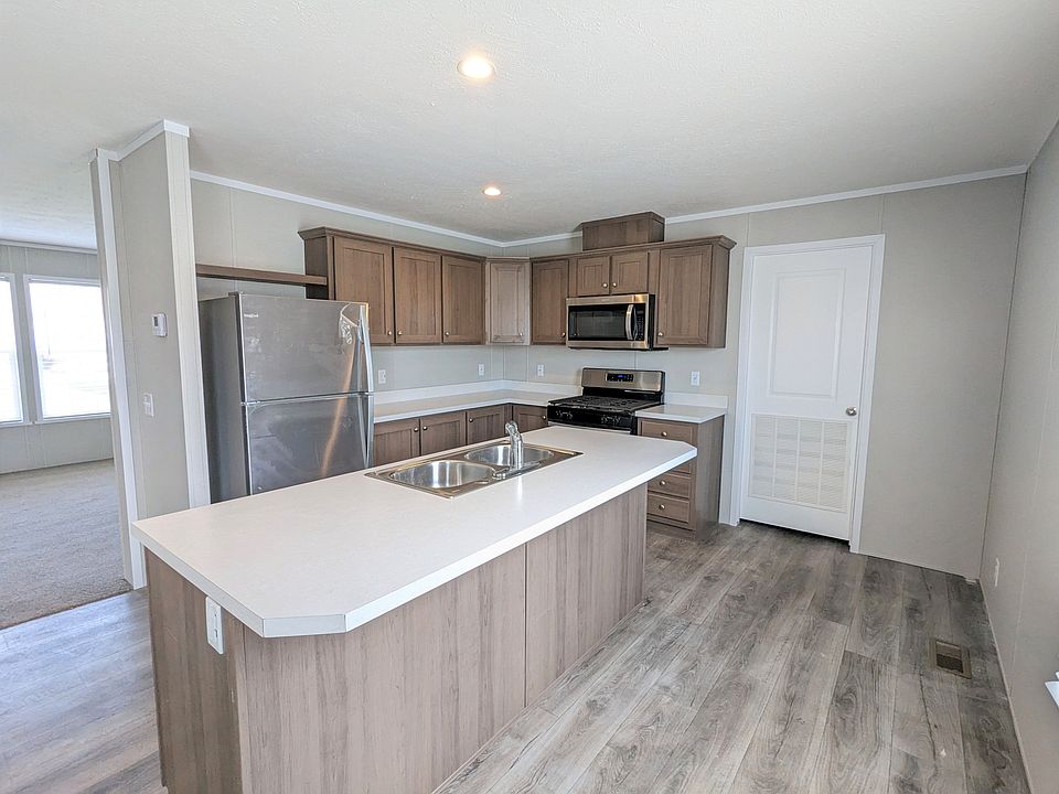 1st image of 473 Montana St #473