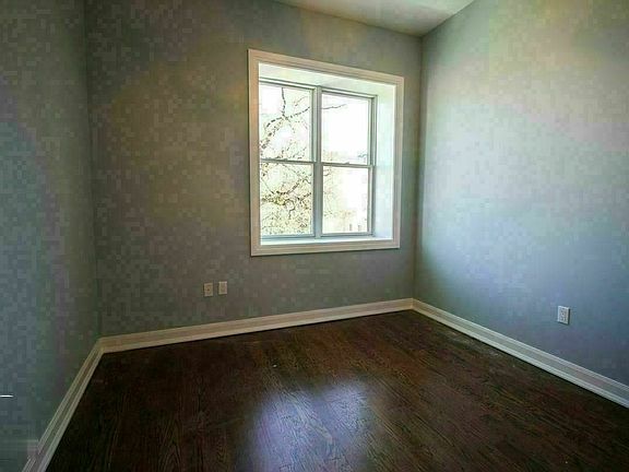 5th image of 649 Marcy Ave APT 2