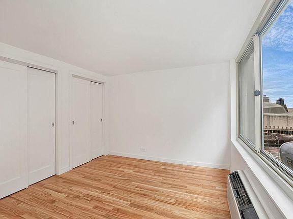 5th image of 325-333 E 45th St APT 7A