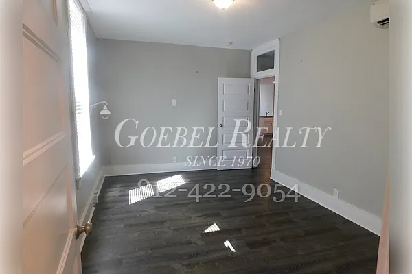 120 SE 1st St #2 — Photo 15