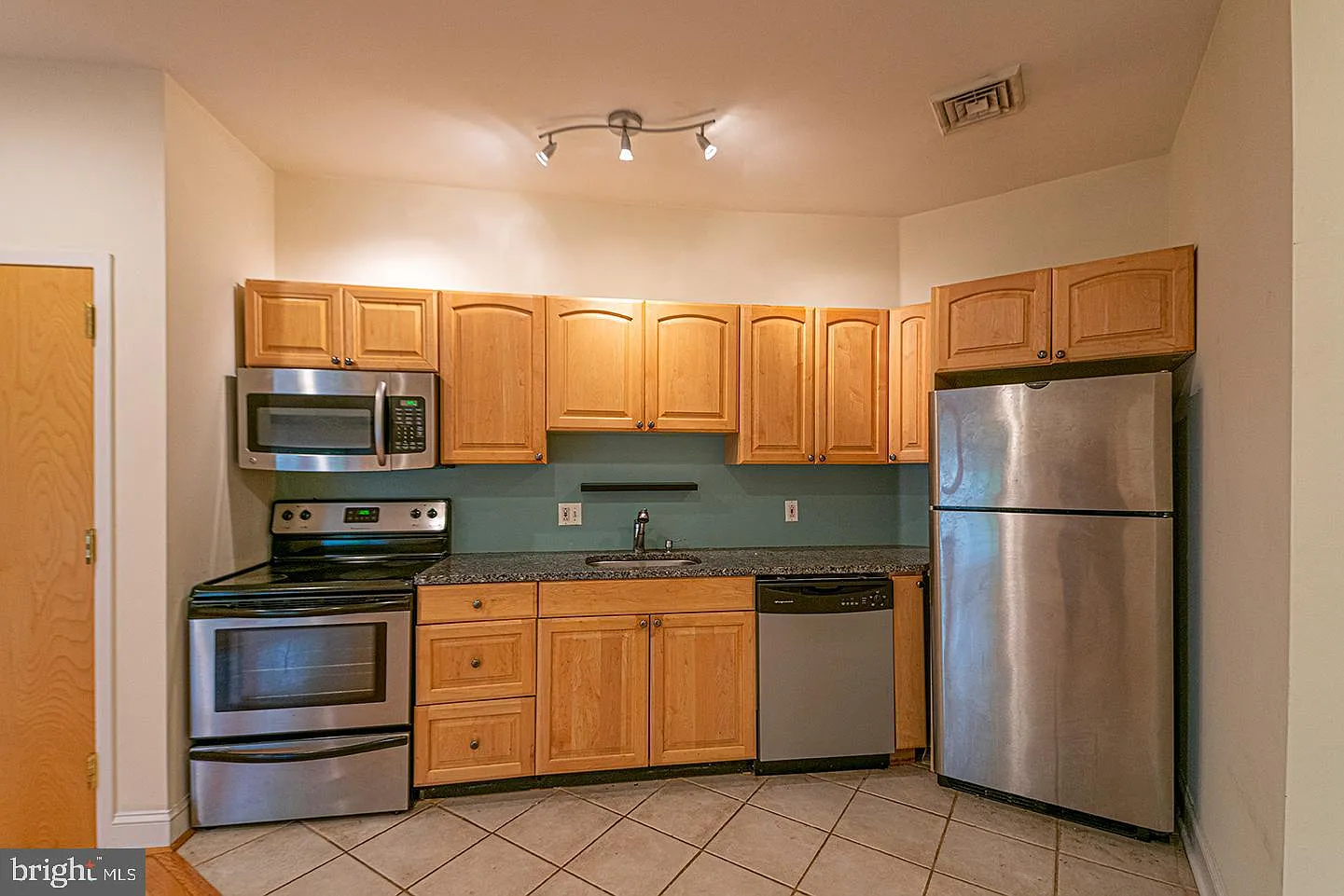 1 bed, 533 sqft, $1,595 — Photo 3
