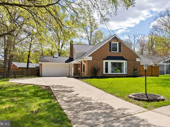 5921 Westridge Ct, Alexandria, VA 22310