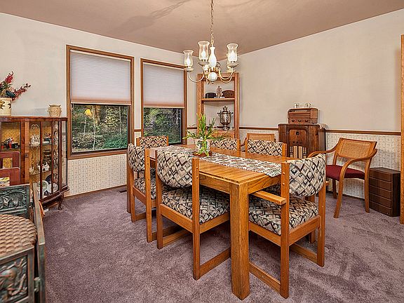 4th image of 22707 SE 329th St