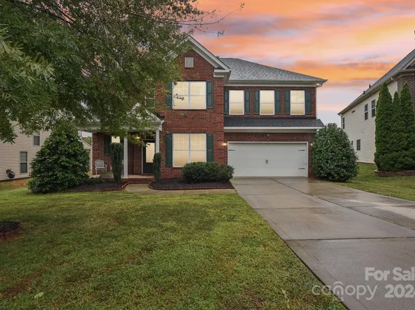 10311 Provand Ct, Charlotte, NC 28278