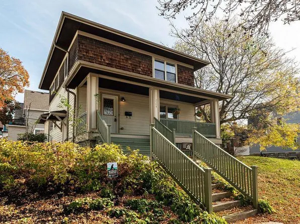 2504 North Palmer STREET, Milwaukee, WI 53212