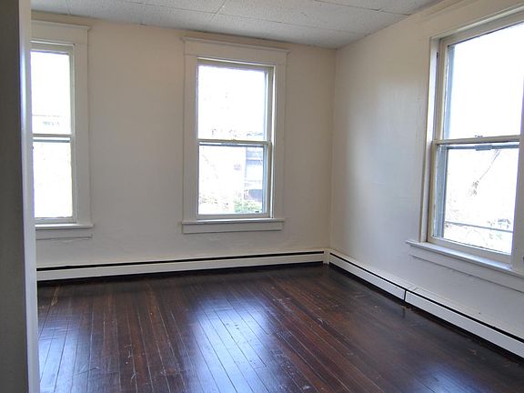 5th image of 256 Western Ave APT 2E