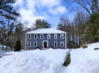 81 Paddock Ln, North Andover, MA 01845