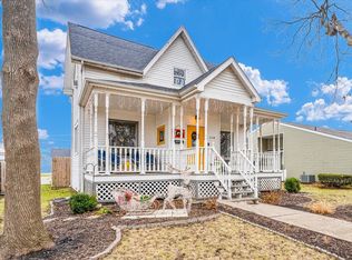 110 E Daggy St, Tuscola, IL 61953