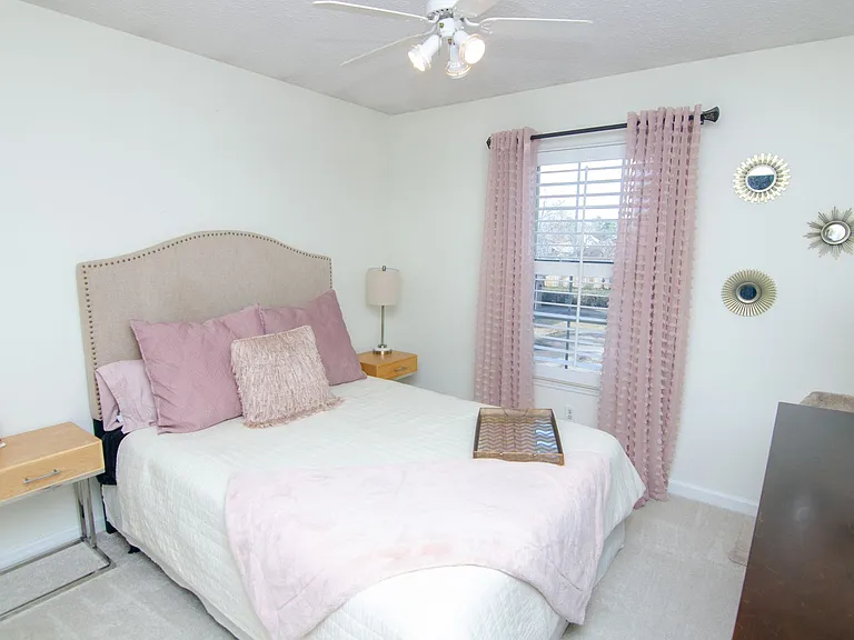 609 Spokane Ct — Photo 14