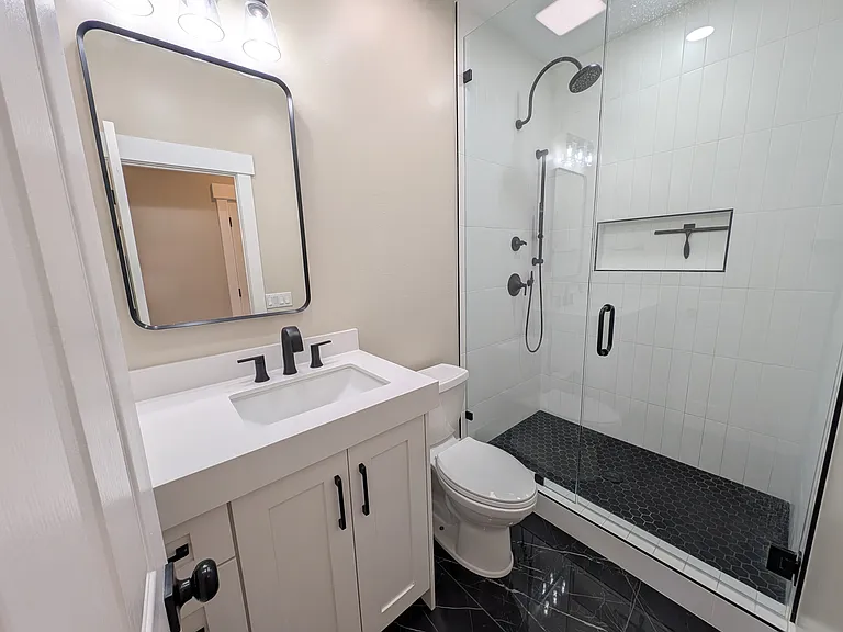 8743 N Franklin Dr — Photo 26
