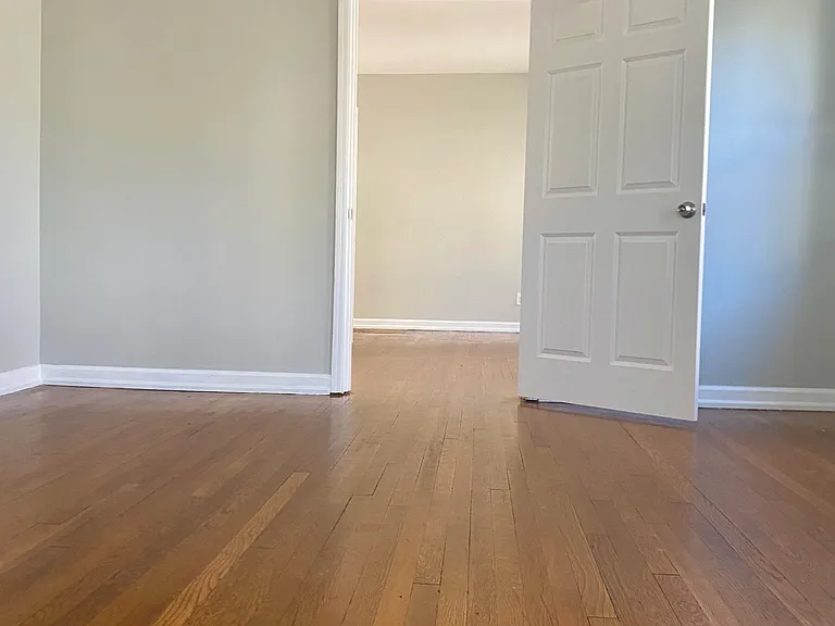 33 Codington Pl #1 — Photo 10