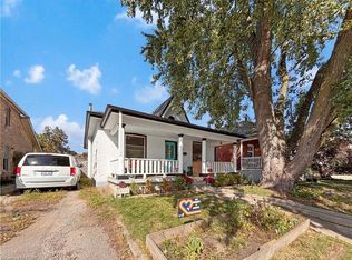 12 Bedford St, Brantford, ON N3T3Z9