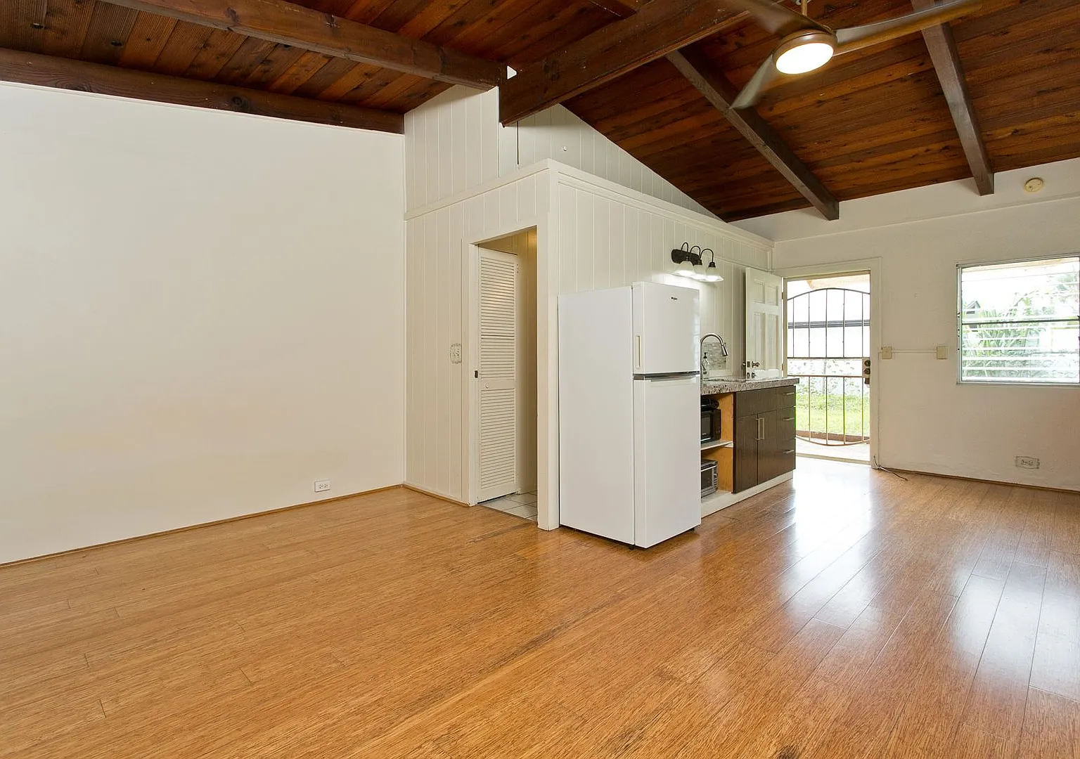 Kailua Studio available now — Photo 3