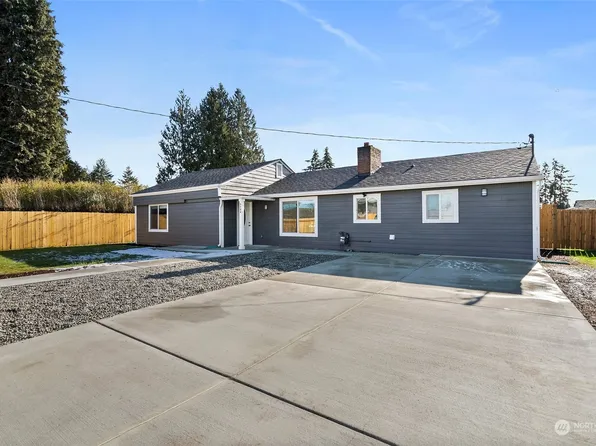 5704 108th Court SW, Lakewood, WA 98499