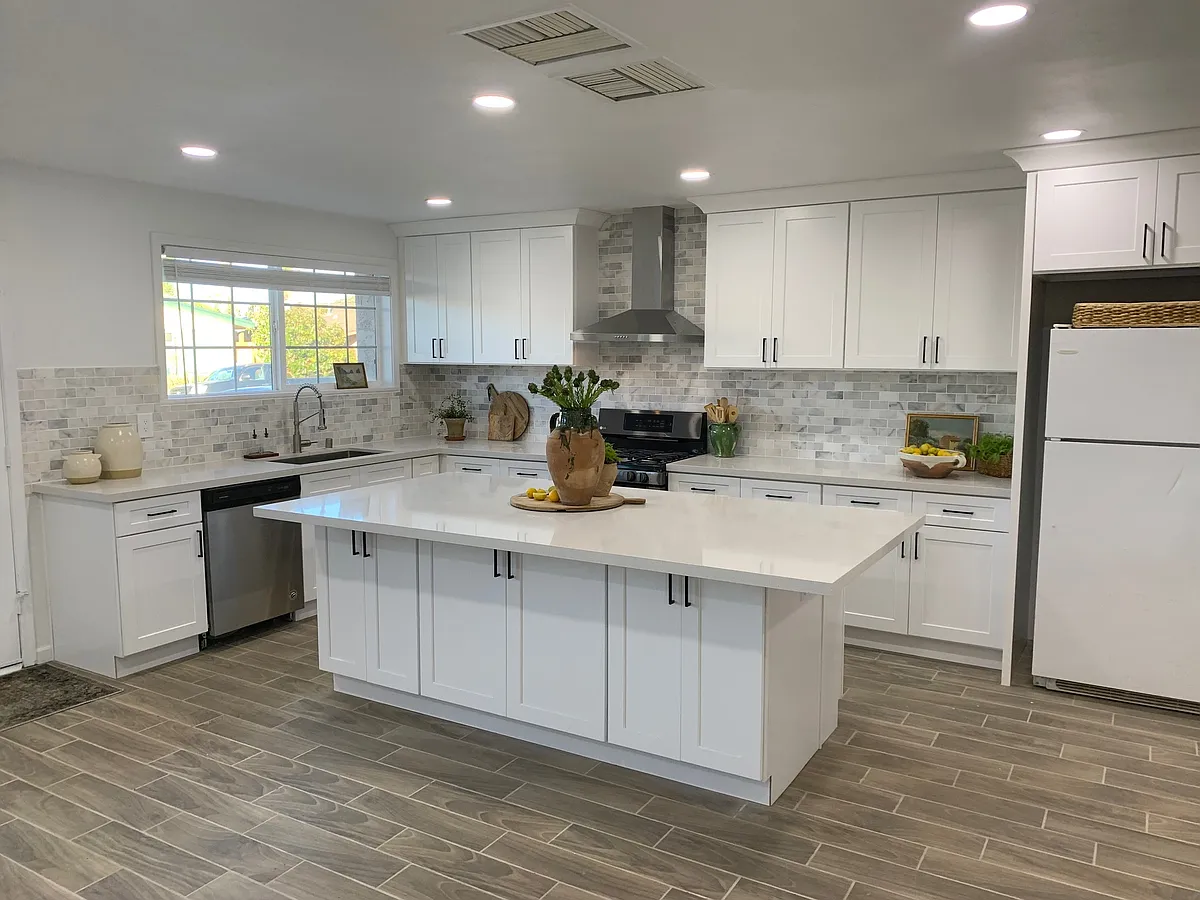Building Photo - 4827 Lehrer Dr