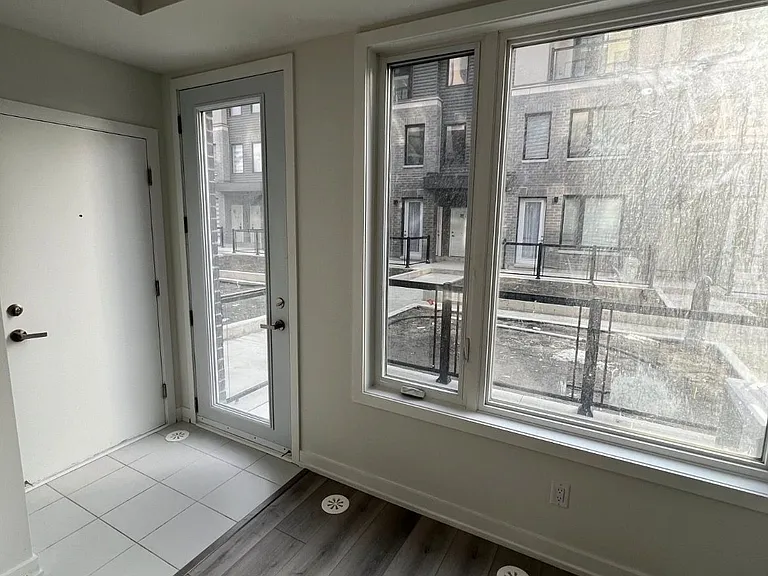 3421 Ridgeway Dr #10 — Photo 3