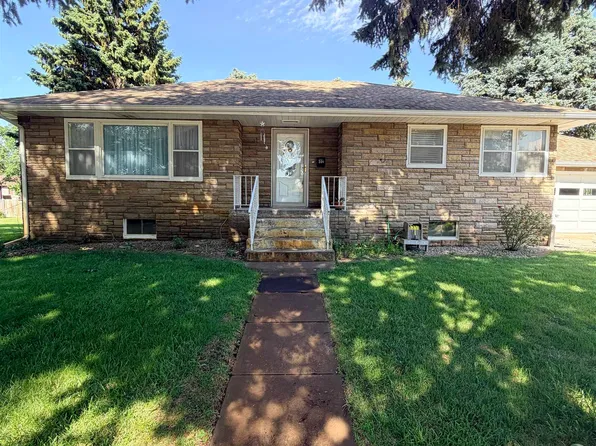 304 Blaine St, Norfolk, NE 68701