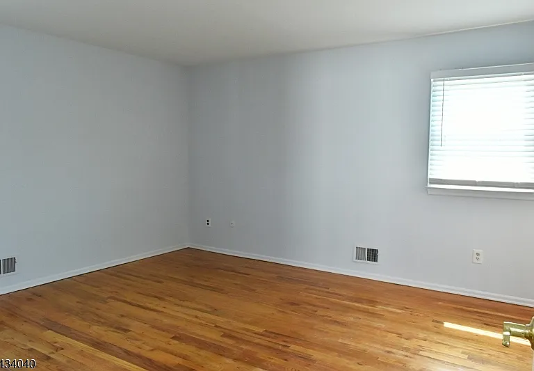 10 Garden Dr #2 — Photo 15