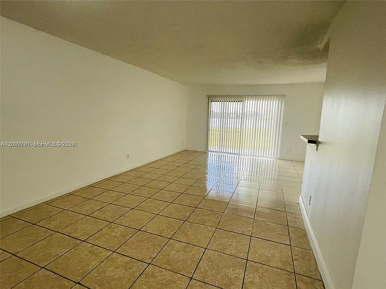 3449 NW 44th St #108 — Photo 5