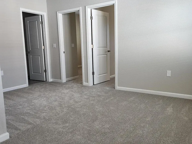 118 Pinebury Lane St — Photo 12