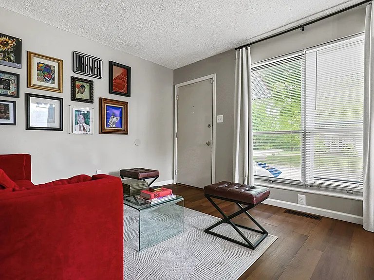 10848 Kingbee Pl #MAIN — Photo 3