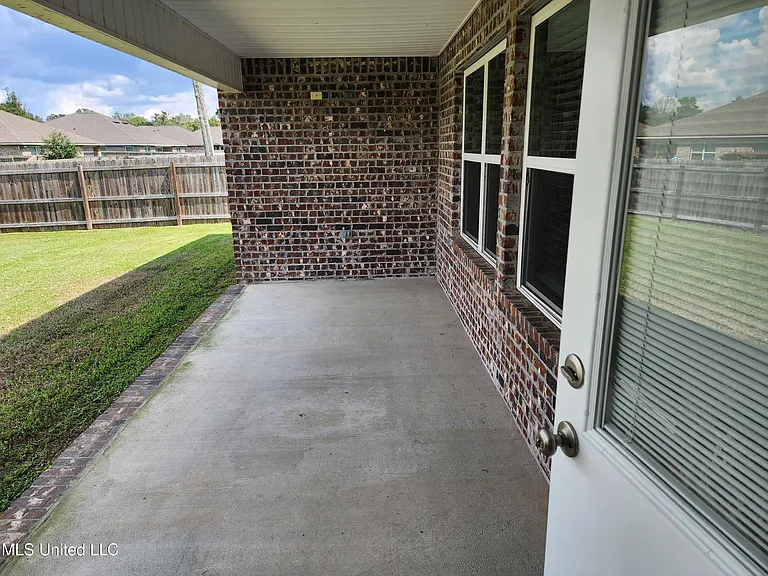 115 Rosie Dr — Photo 29