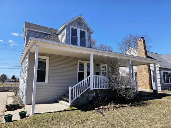 424 S 19th St, Escanaba, MI 49829