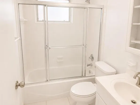 3609 Polk St APT 2, Hollywood, FL 33021