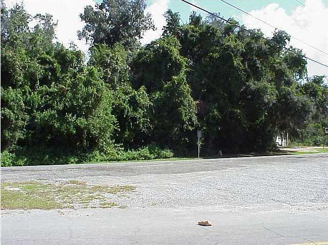 2nd image of 4401 E Highway 98
